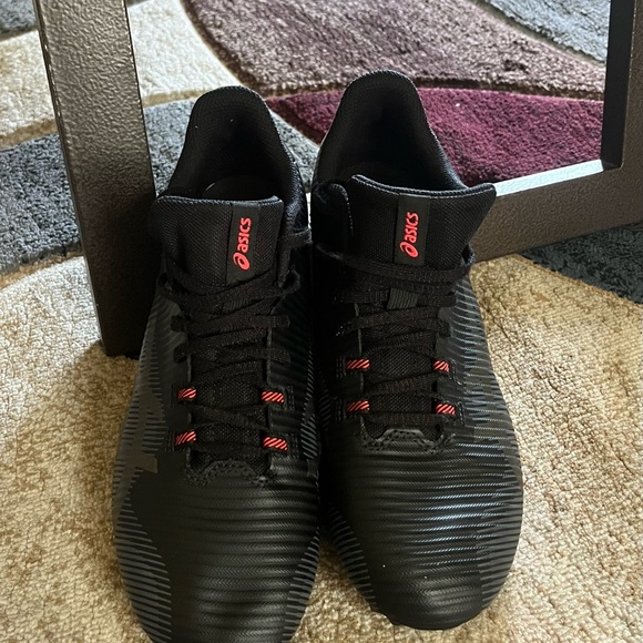 ♦️♦️ASICS Hypersprint 8♦️♦️ - Picture 3 of 5